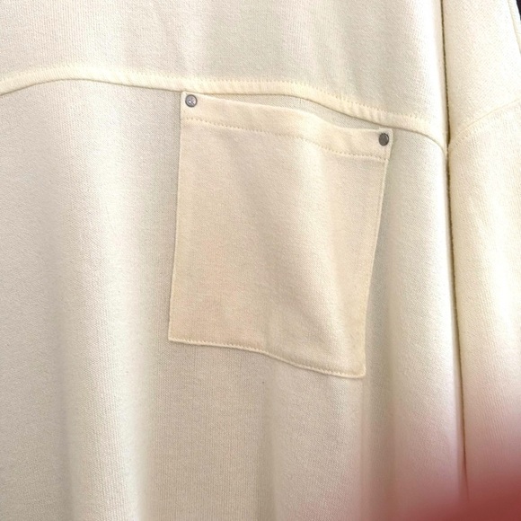 Calvin Klein Soft, Cream High/Low Top with Decorative Pocket, Studs. Size XL - Picture 2 of 12